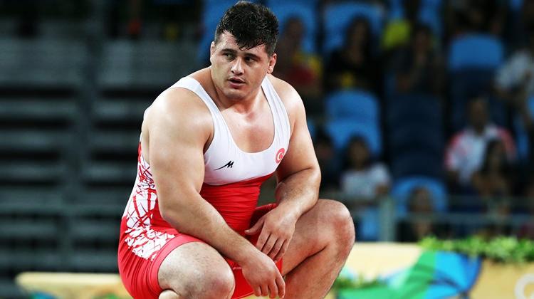 Rıza Kayaalp: Şehitler sayesinde olimpiyatlardayız Rıza Kayaalp: Şehitler sayesinde olimpiyatlardayız