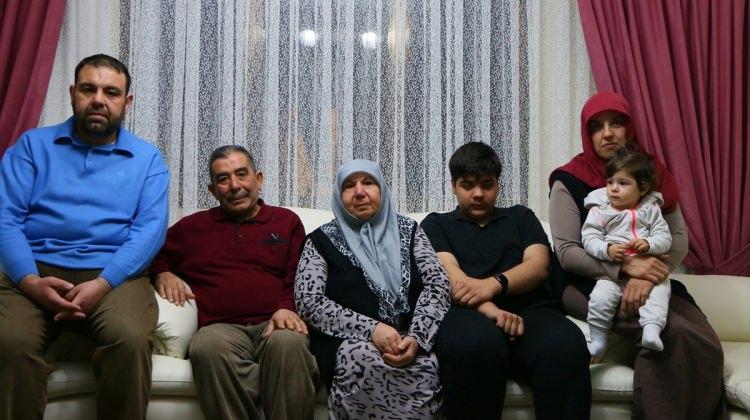 İzmir haberleri İzmir'deki CHP'li kadınlara saldırı iddiası - 17 Şubat 2017 İzmir haberleri İzmir'deki CHP'li kadınlara saldırı iddiası - 17 Şubat 2017