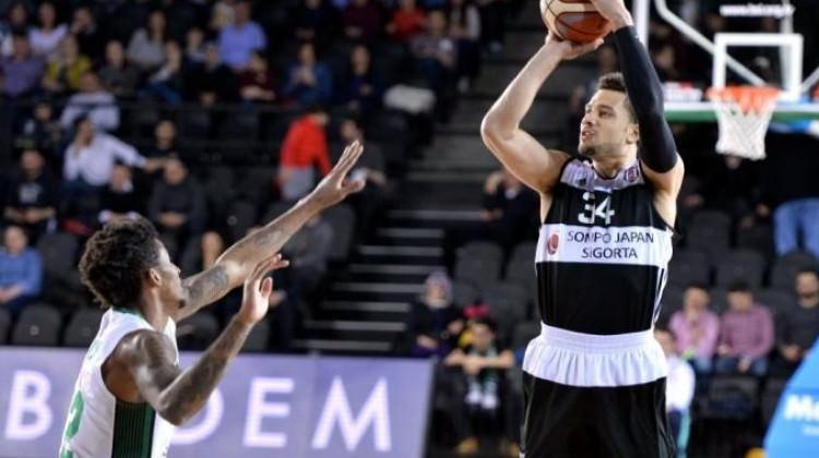 Daçka, Beşiktaş'ı son saniyede devirdi! Daçka, Beşiktaş'ı son saniyede devirdi!