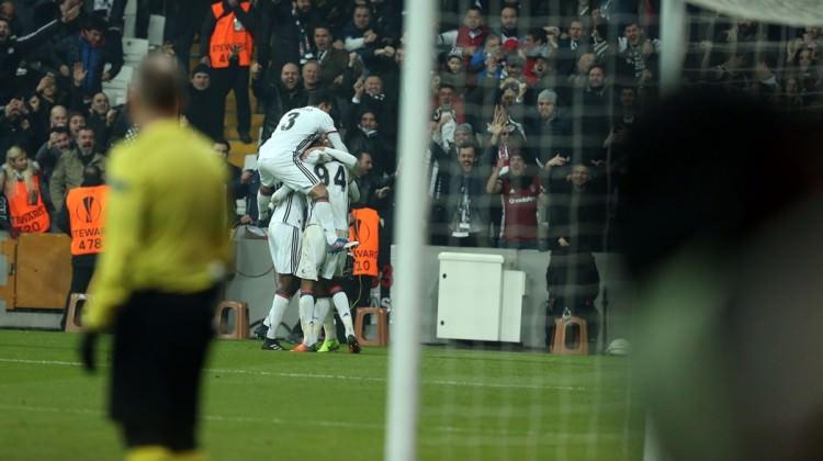 Galatasaraylı yıldızdan Beşiktaş mesajı Galatasaraylı yıldızdan Beşiktaş mesajı