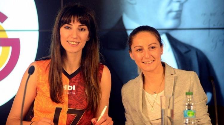 'Galatasaray'a gelmek büyük gurur' 'Galatasaray'a gelmek büyük gurur'