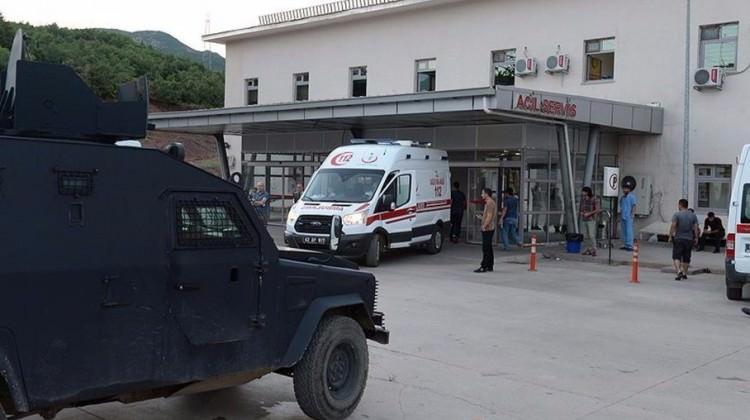 Tunceli'de çatışmada kaza! Yaralı askerler var Tunceli'de çatışmada kaza! Yaralı askerler var