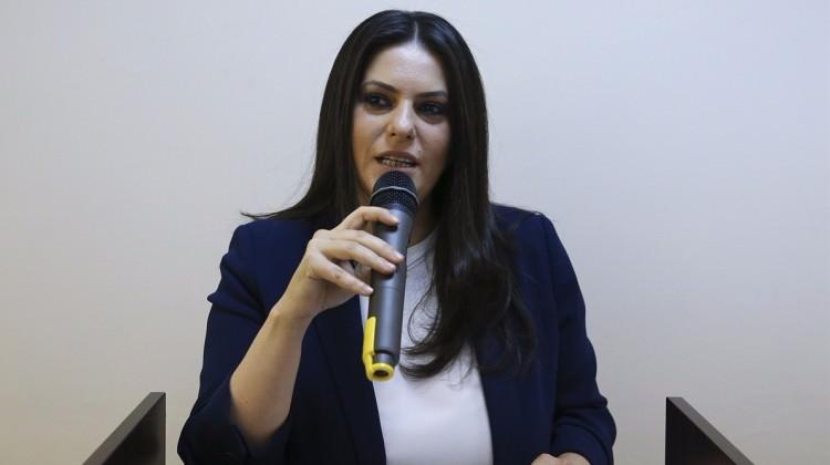 Jülide Sarıeroğlu ile ilgili görsel sonucu