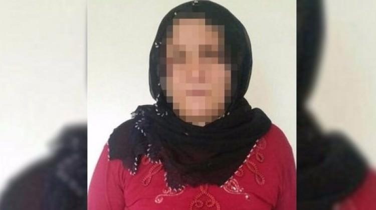 57'lik uyuşturucu baronesi yakalandı! Çocuklara... 57'lik uyuşturucu baronesi yakalandı! Çocuklara...