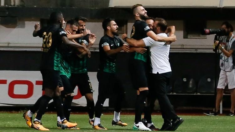 Akhisar 3 puanla başladı! Akhisar 3 puanla başladı!