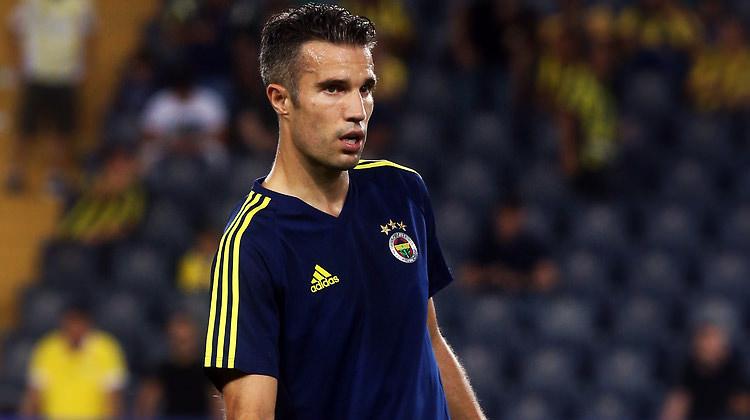 F.Bahçe'ye müjde! FIFA'dan Van Persie kararı F.Bahçe'ye müjde! FIFA'dan Van Persie kararı
