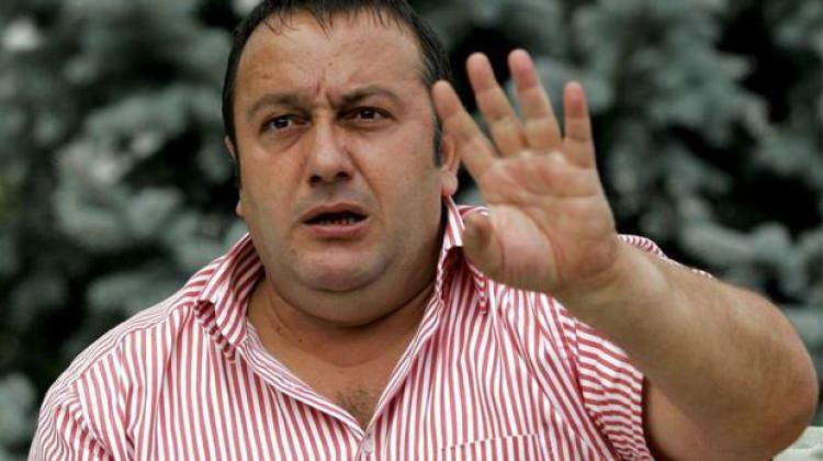 İsmail Türüt'ten Kadir İnanır'a vurucu sözler: Ölürse cenazesine bile gitmem! İsmail Türüt'ten Kadir İnanır'a vurucu sözler: Ölürse cenazesine bile gitmem!