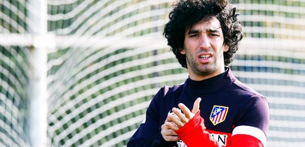 Arda Turan: Fenerbahçe büyük camia... Arda Turan: Fenerbahçe büyük camia...